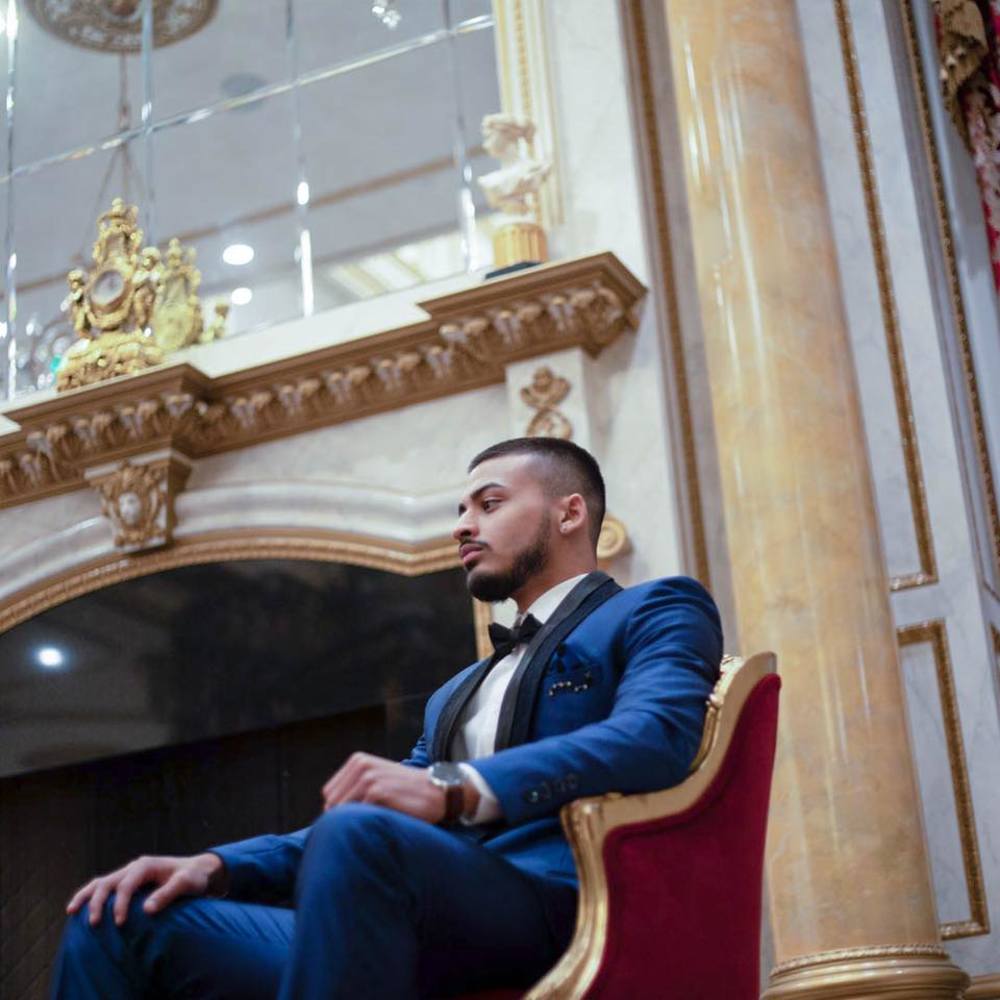 Meet your Posher, Neel